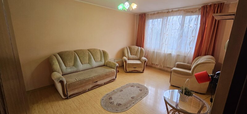 Drumul Taberei, etaj 2/4, decomandat, bloc reabilitat, 34 mp, geam la baie,